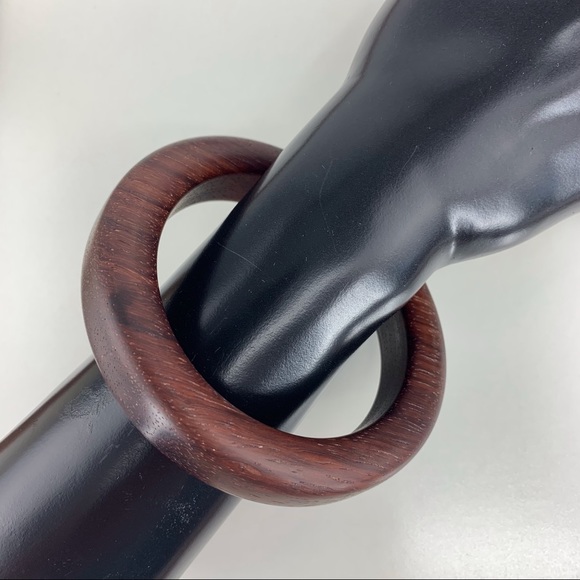 Handmade African Padauk Wooden Bangle Bracelet - Picture 13 of 16